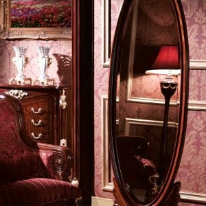 223 Long mirror